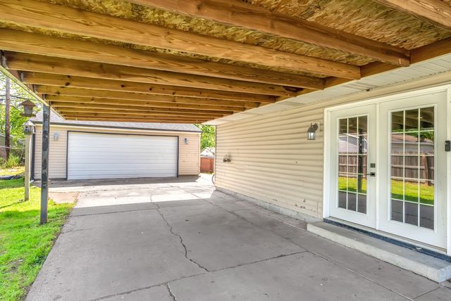 719 Capitol Road, Valparaiso, IN 46385