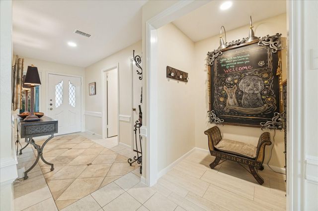 366 Champions Colony Iii, Houston, TX 77069