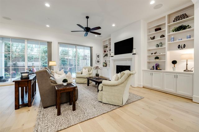 1918 Woodhead Street, Houston, TX 77019