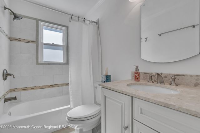 608 Brielle Avenue, Brielle, NJ 08730