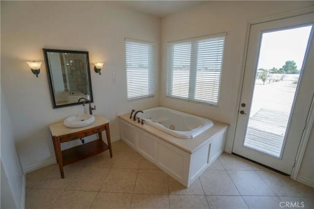 14042 Estero, Victorville, CA 92392