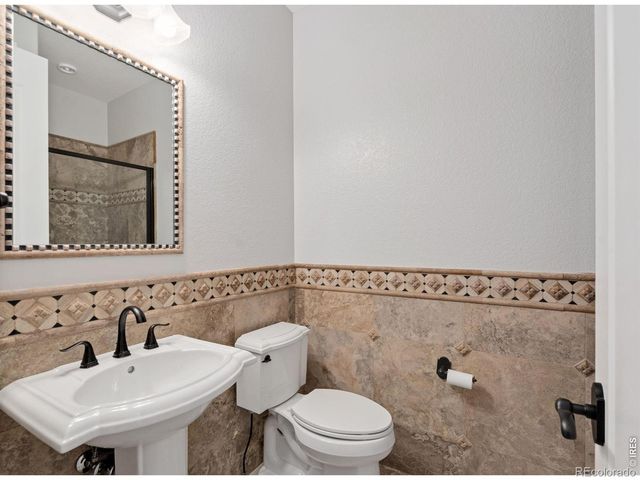 5736 Nicklaus Drive, Fort Collins, CO 80528