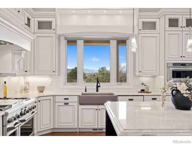 5736 Nicklaus Drive, Fort Collins, CO 80528