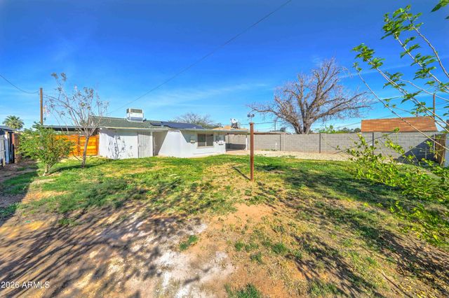 2031 N 28TH Place, Phoenix, AZ 85008