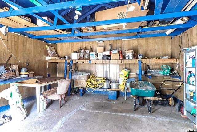 205 E Fourth St, Rusk, TX 75785