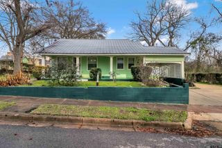 205 E Fourth St, Rusk, TX 75785