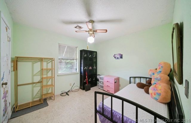 13812 S 296th East Avenue, Coweta, OK 74429