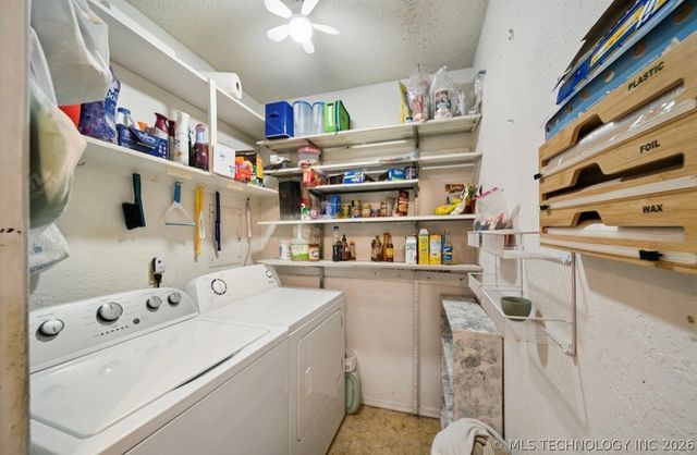 13812 S 296th East Avenue, Coweta, OK 74429