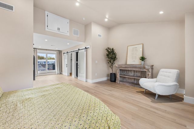 437 Mount Auburn St, Watertown, MA 02472