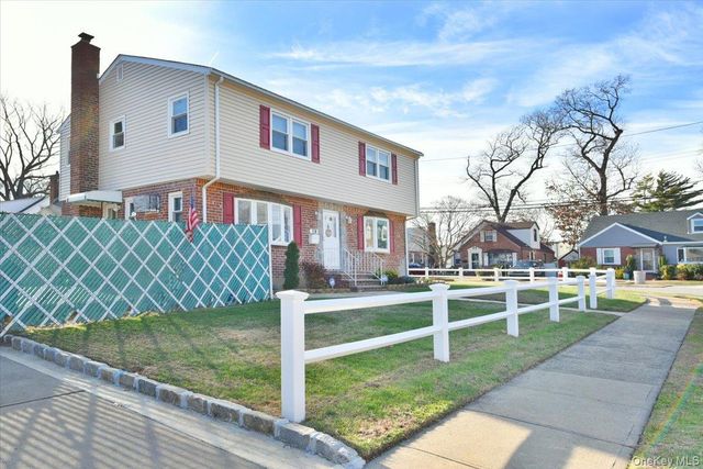 19 Sprague Drive, Valley Stream, NY 11580