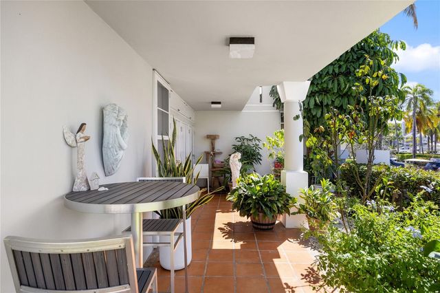 M1 COSTA DORADA M1, Dorado, PR 00646