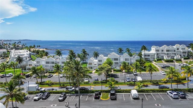 M1 COSTA DORADA M1, Dorado, PR 00646