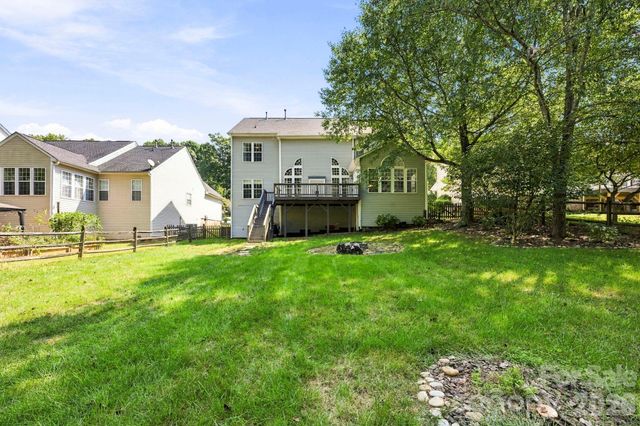 153 Flowering Grove Lane, Mooresville, NC 28115
