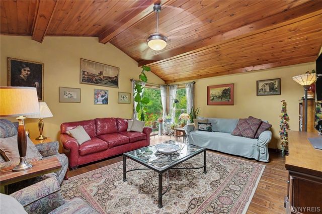 478 Paradise Road, Amherst, NY 14051