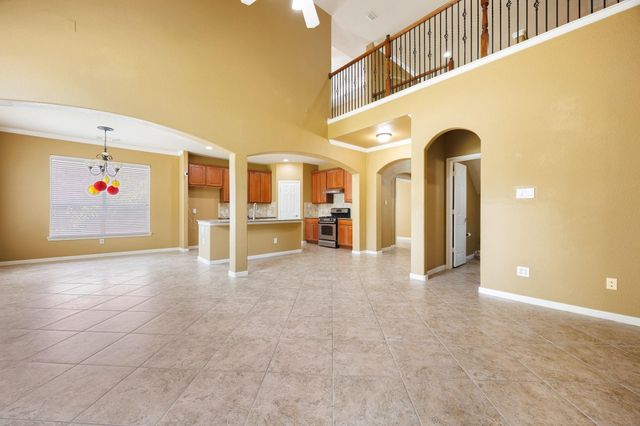 9722 Eagle Peak Ct, Katy, TX 77494