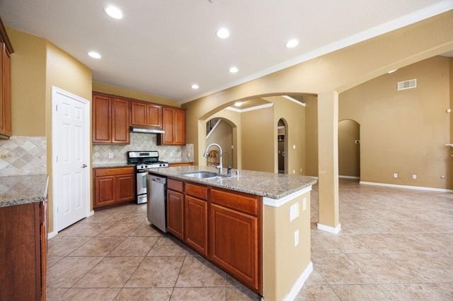 9722 Eagle Peak Ct, Katy, TX 77494