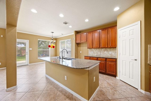 9722 Eagle Peak Ct, Katy, TX 77494