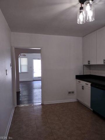 635 46th ST, Newport News, VA 23607