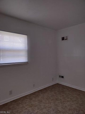 635 46th ST, Newport News, VA 23607