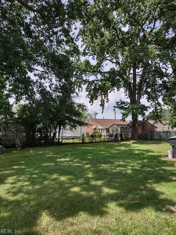 635 46th ST, Newport News, VA 23607