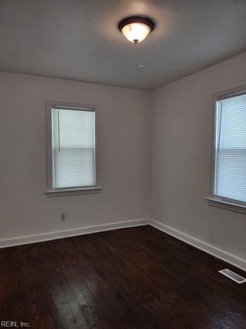 635 46th ST, Newport News, VA 23607