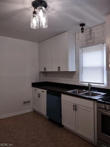 635 46th ST, Newport News, VA 23607
