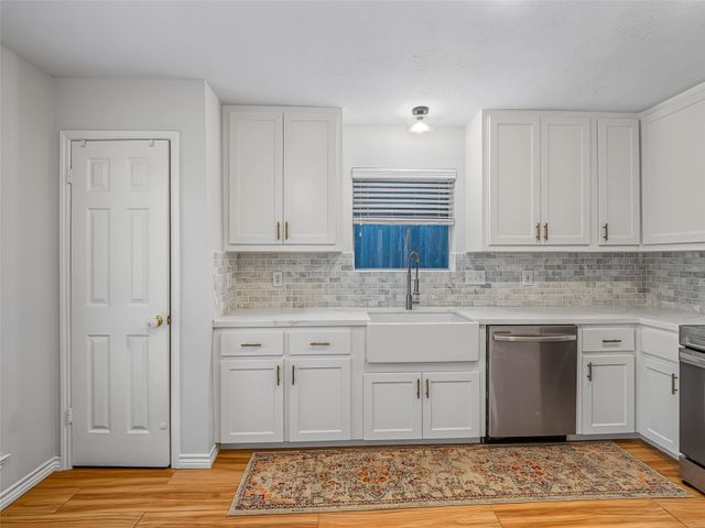 1310 Hidden Canyon Road, Katy, TX 77450