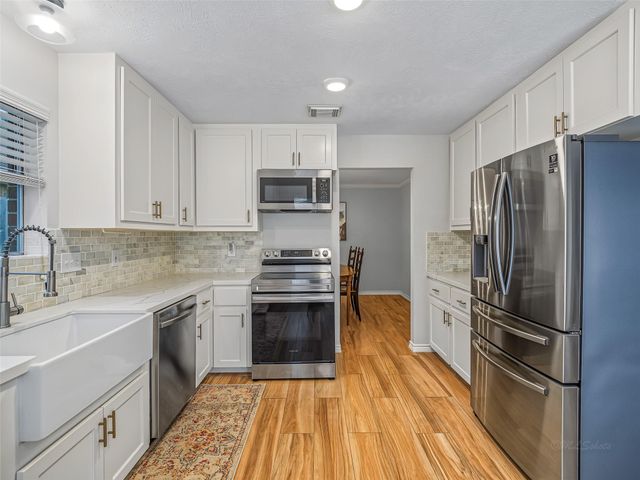 1310 Hidden Canyon Road, Katy, TX 77450