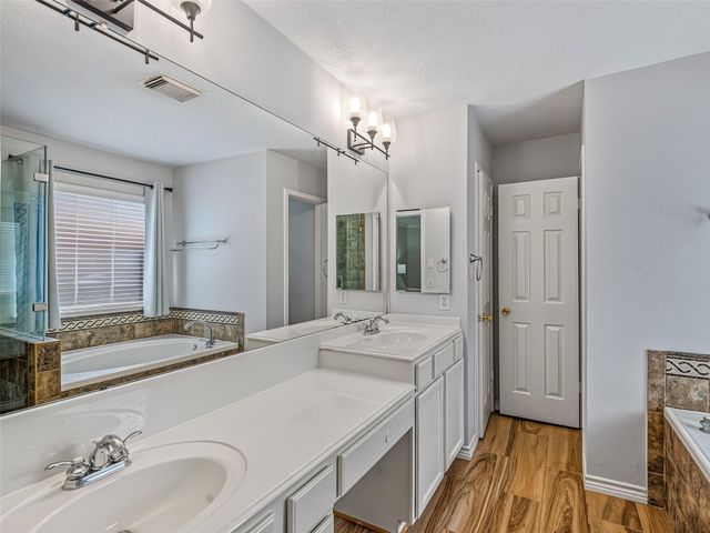 1310 Hidden Canyon Road, Katy, TX 77450