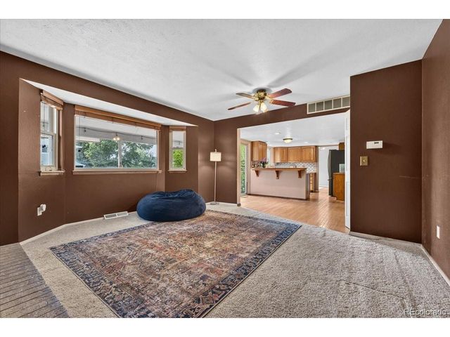 8131 S Marshall Ct, Littleton, CO 80128