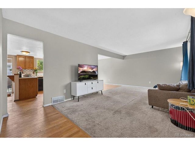 8131 S Marshall Ct, Littleton, CO 80128