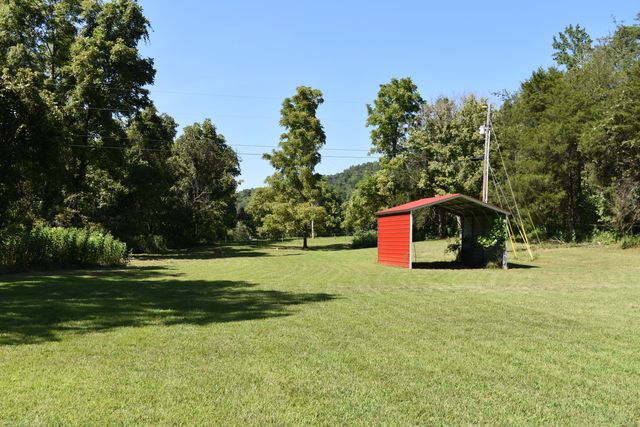 1975 Cherry Grove Road, Somerset, KY 42501