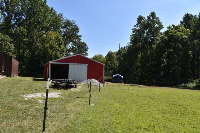 1975 Cherry Grove Road, Somerset, KY 42501