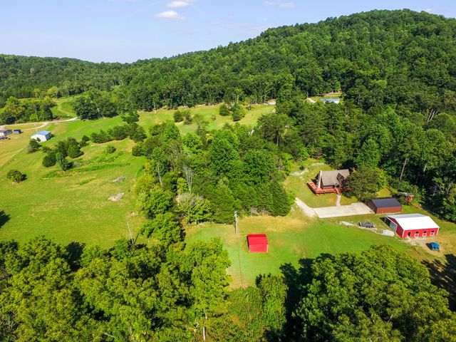 1975 Cherry Grove Road, Somerset, KY 42501