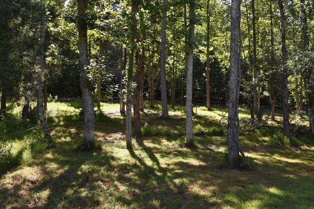 1975 Cherry Grove Road, Somerset, KY 42501