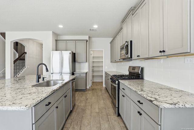 13926 Westbury Falls, San Antonio, TX 78253