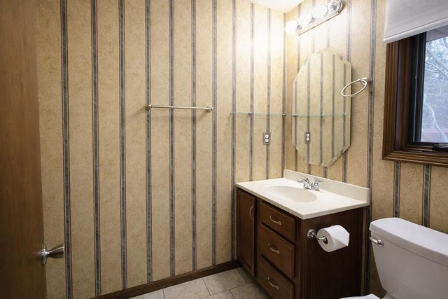 5654 W Vintage Hills Trail, La Porte, IN 46350