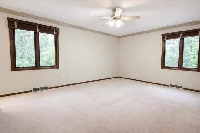 5654 W Vintage Hills Trail, La Porte, IN 46350