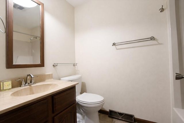 5654 W Vintage Hills Trail, La Porte, IN 46350