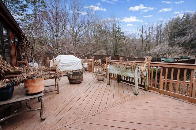 5654 W Vintage Hills Trail, La Porte, IN 46350