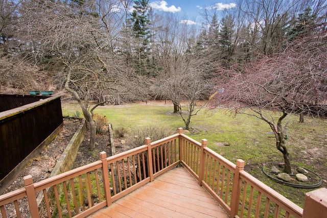 5654 W Vintage Hills Trail, La Porte, IN 46350