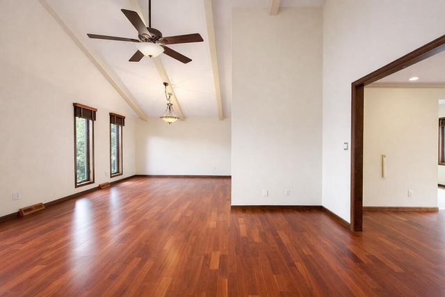 5654 W Vintage Hills Trail, La Porte, IN 46350