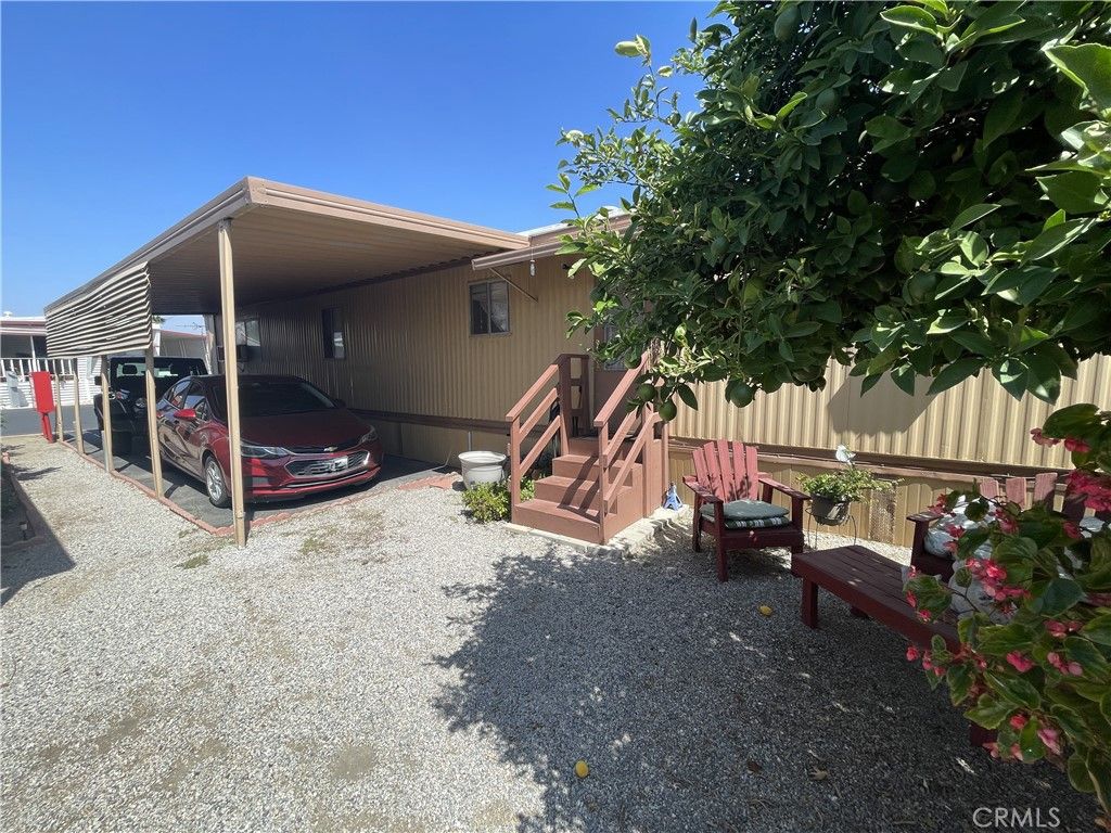 17455 Marygold Avenue 68, Bloomington, CA 92316 — photo 4
