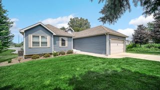 285 Kingston Drive, Valparaiso, IN 46385