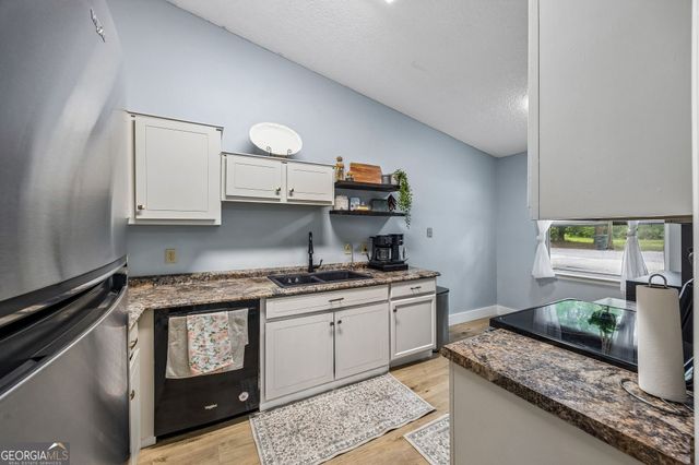 239 B W Lakemont Drive, Kingsland, GA 31548