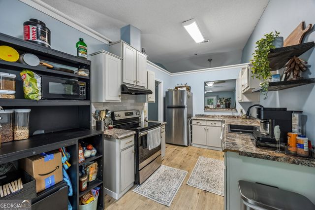 239 B W Lakemont Drive, Kingsland, GA 31548
