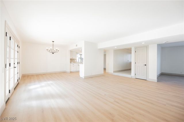 4329 Cartegena Way, Las Vegas, NV 89121