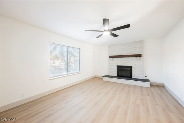 4329 Cartegena Way, Las Vegas, NV 89121