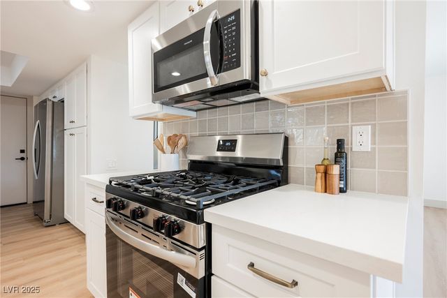 4329 Cartegena Way, Las Vegas, NV 89121