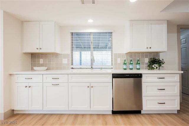 4329 Cartegena Way, Las Vegas, NV 89121